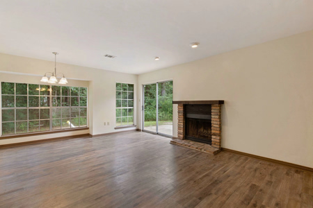 Abita_Springs-Chapman-intr- LR_Fireplace